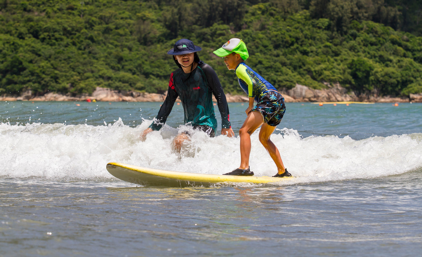 Surfing & SUP Private Group Lesson
