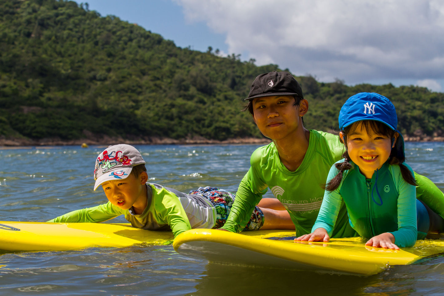 Surfing & SUP Private Group Lesson